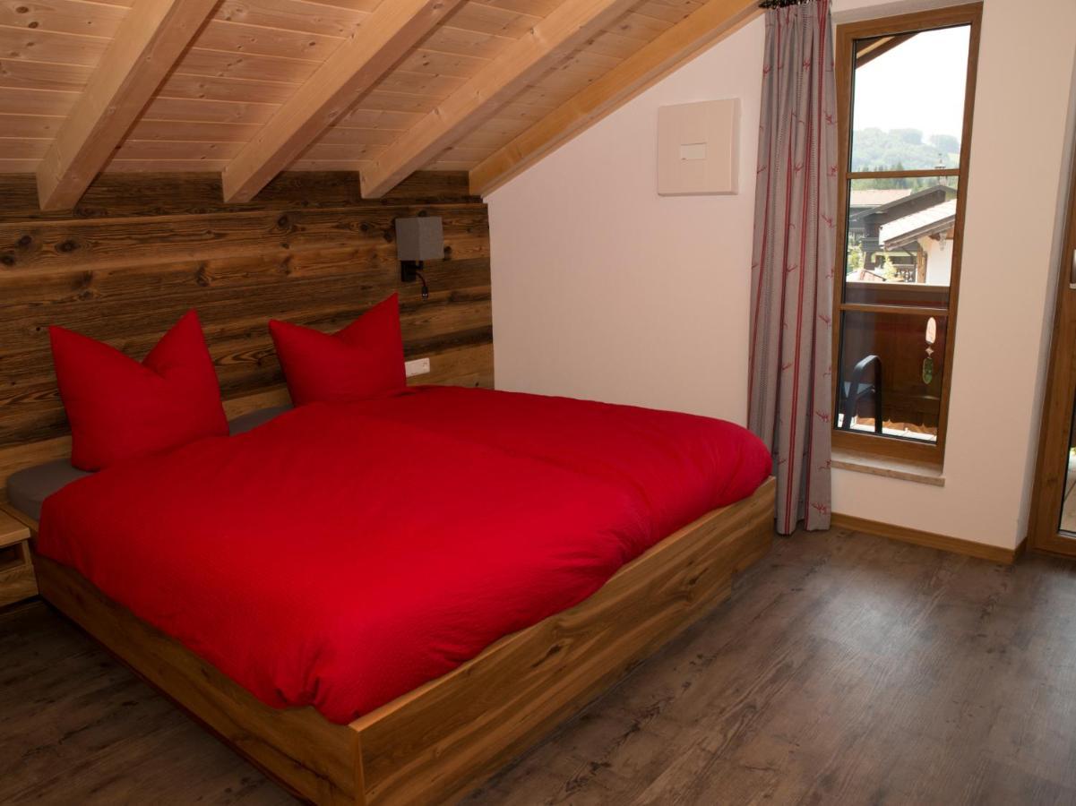 インツェルHaus Im Moos - Chiemgau Karteアパートメント エクステリア 写真